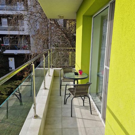 Star Airport Residence Otopeni Bagian luar foto