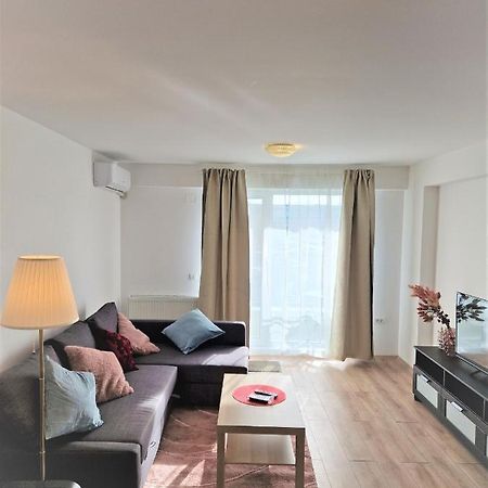 Star Airport Residence Otopeni Bagian luar foto