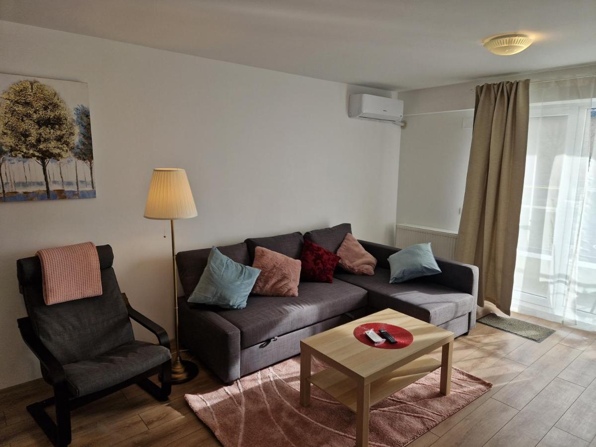 Star Airport Residence Otopeni Bagian luar foto