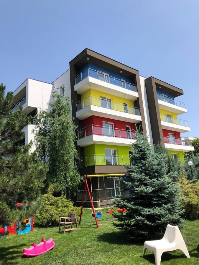 Star Airport Residence Otopeni Bagian luar foto