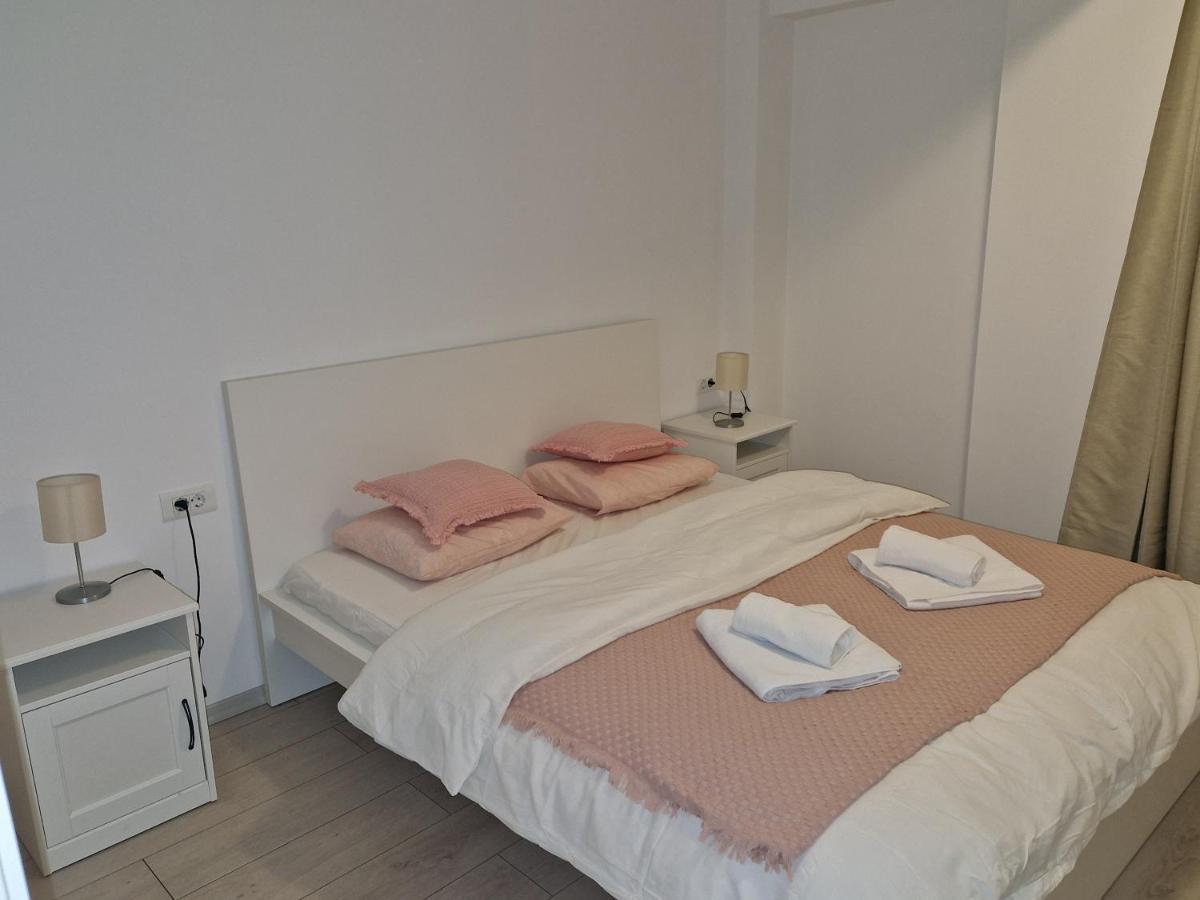 Star Airport Residence Otopeni Bagian luar foto