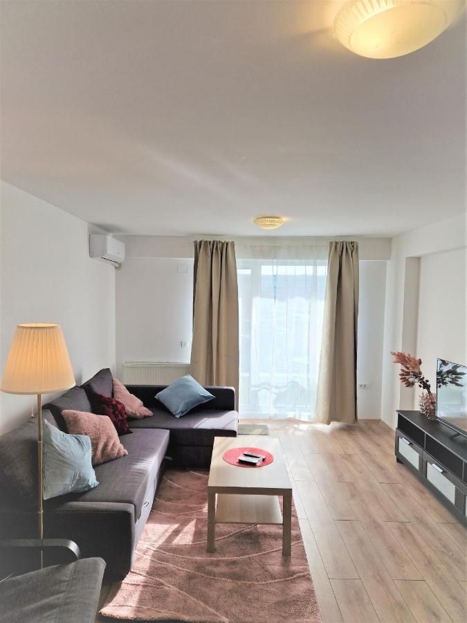 Star Airport Residence Otopeni Bagian luar foto